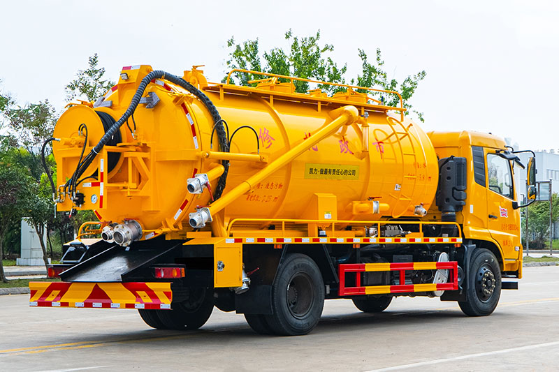 东风天锦清洗吸污車(chē)(KS)(清水 污水15方)